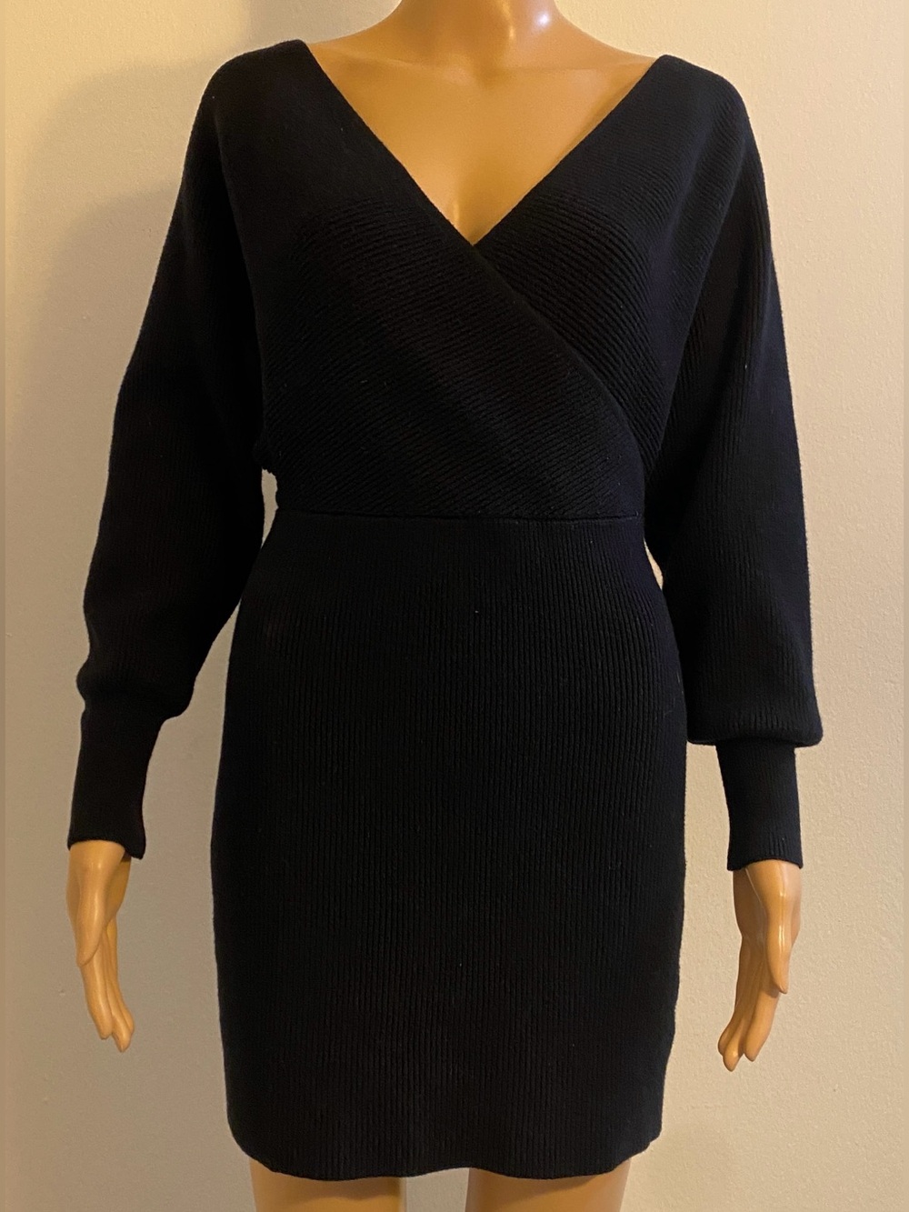 Women’s Zesica Long Sleeve V Neck & Back Off The Shoulder Knit Sweater Dress